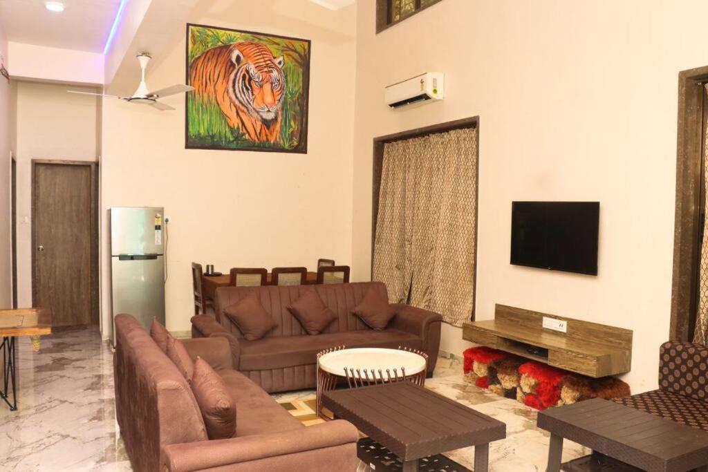 Villa Gk Beach House 5Bhk Pvt Pool Mumbai Exterior foto